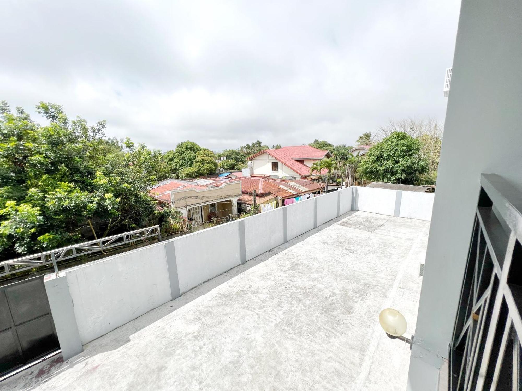Verra Inn Tagaytay City Kültér fotó