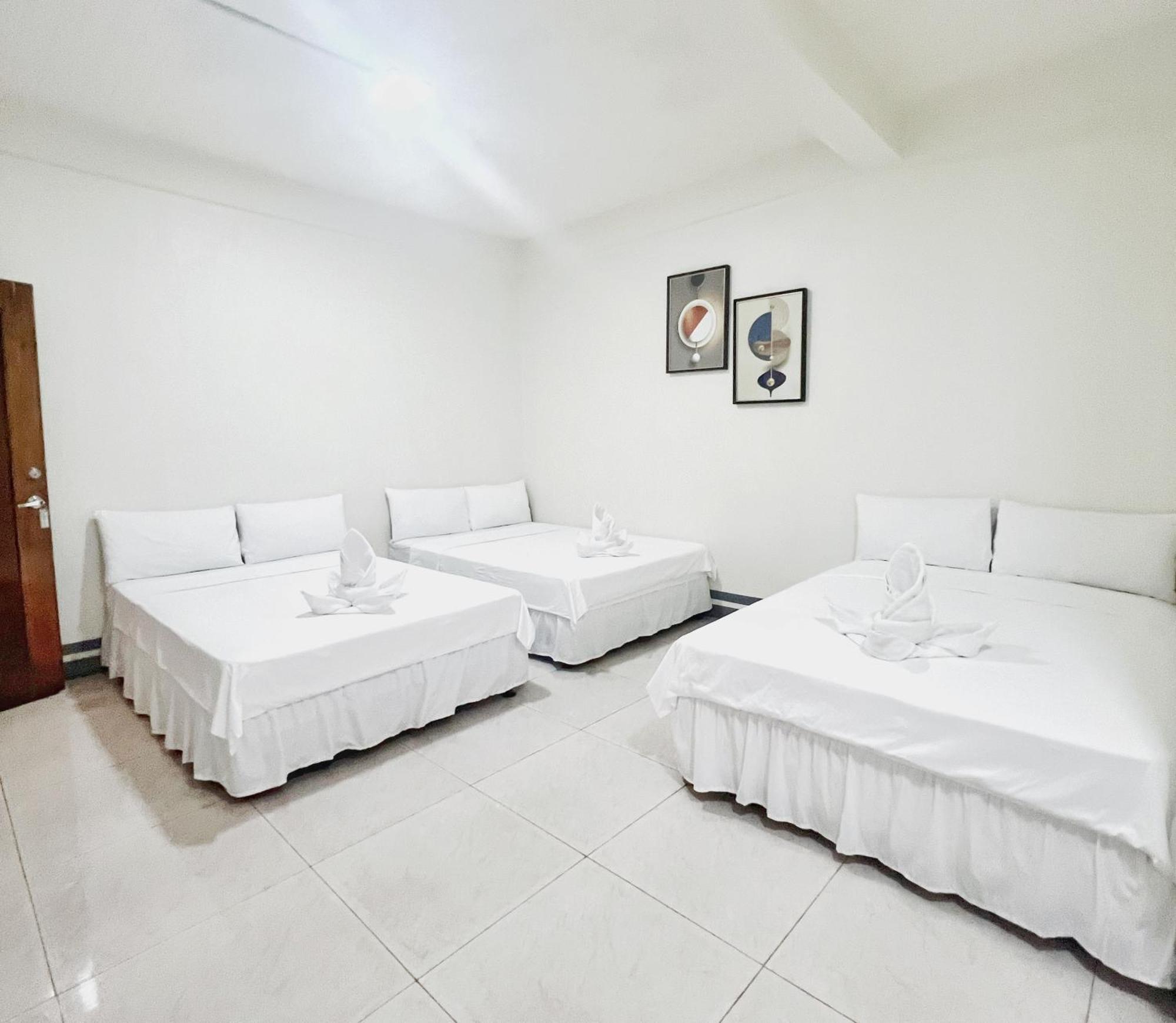 Verra Inn Tagaytay City Kültér fotó