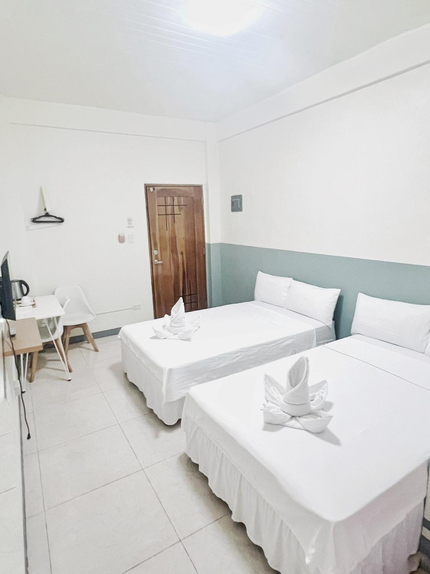 Verra Inn Tagaytay City Kültér fotó