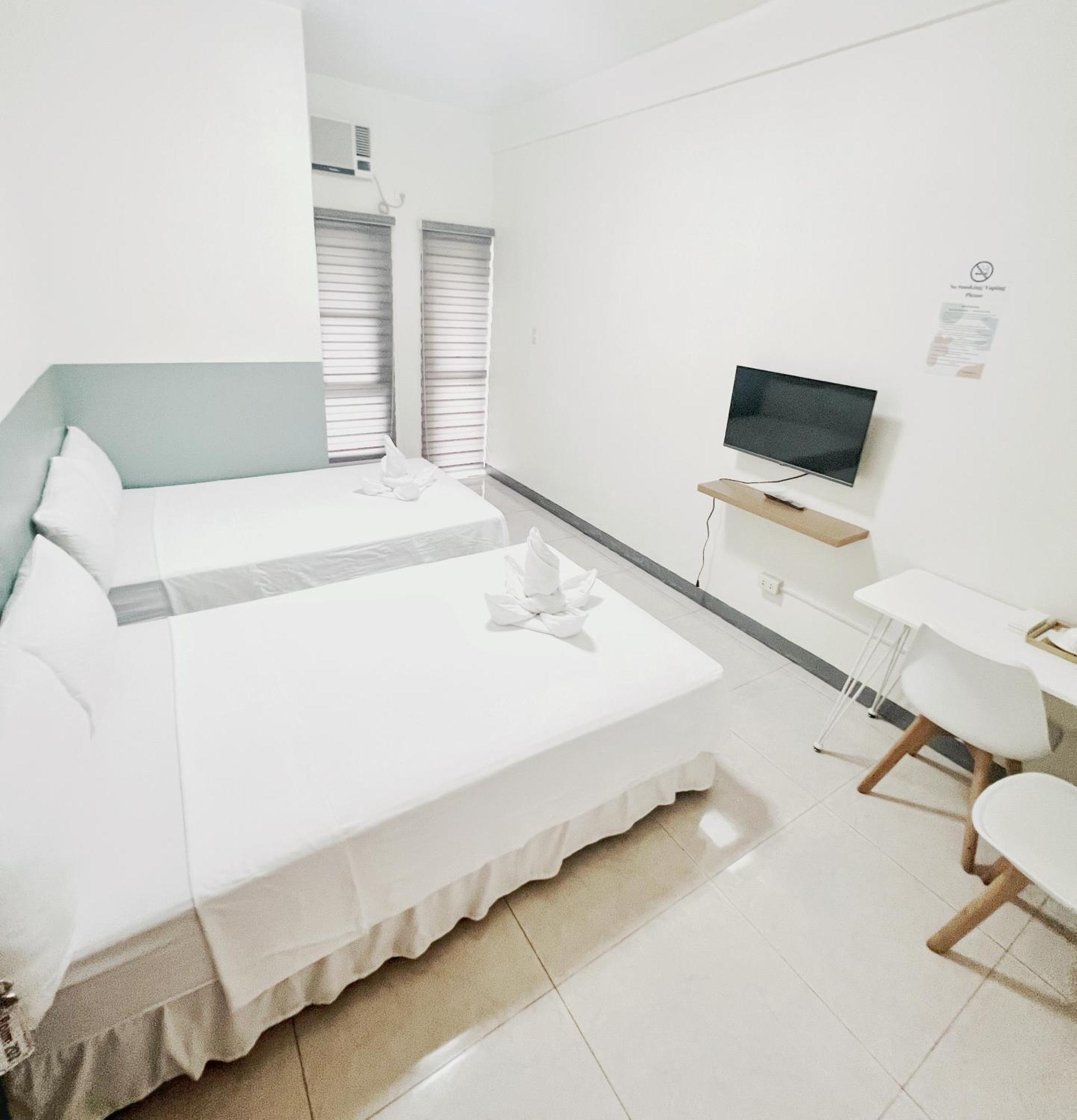 Verra Inn Tagaytay City Kültér fotó