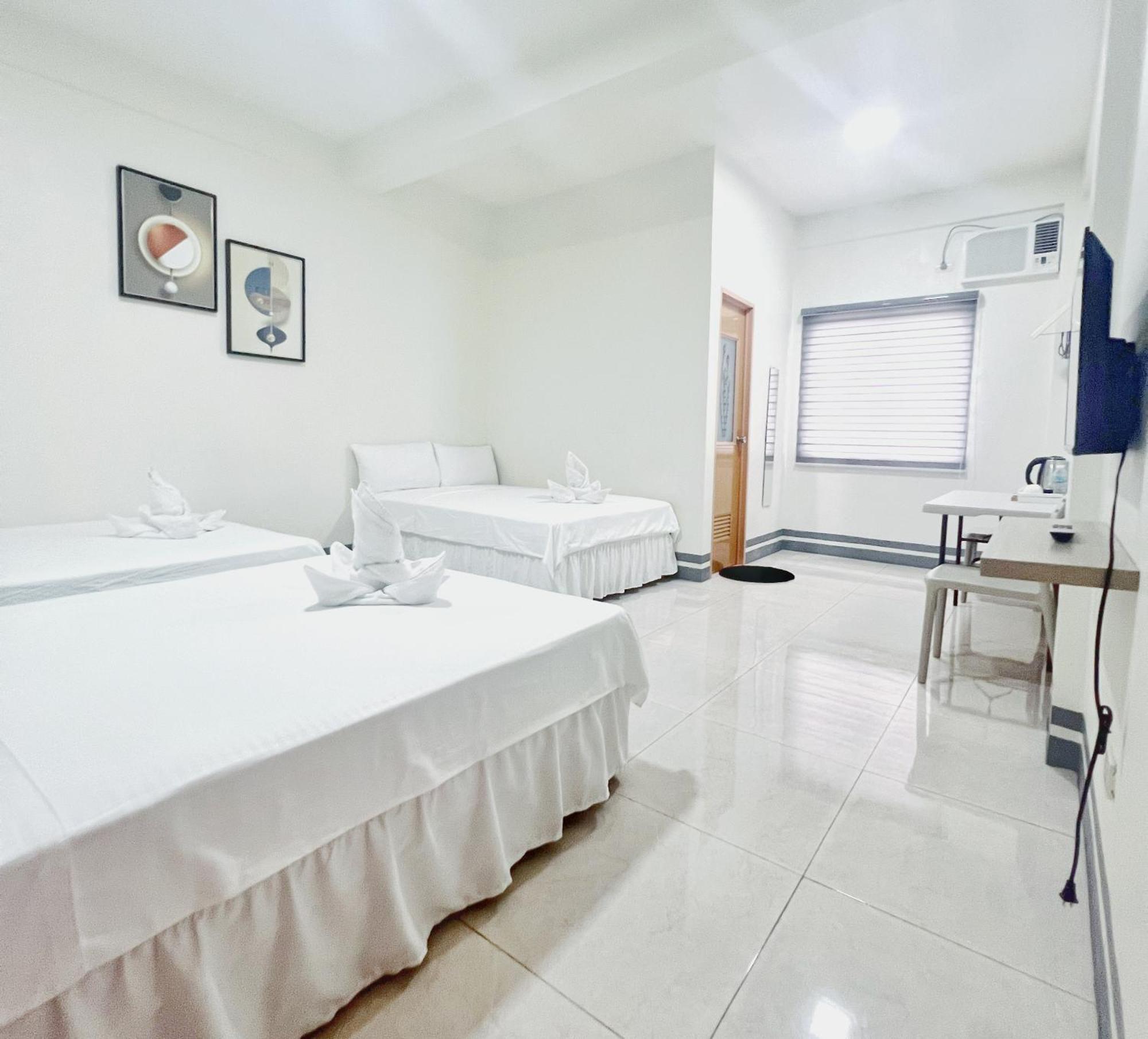 Verra Inn Tagaytay City Kültér fotó